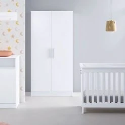 Top 10 ???? Cabino Babykamer Texas - Babybed & Commode & Kledingkast - Verstelbare Bodem - Wit ????