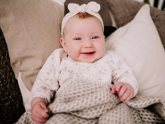 Coupon ???? Wiegdeken Wol - Pure Baby Love - Bee - Taupe ????